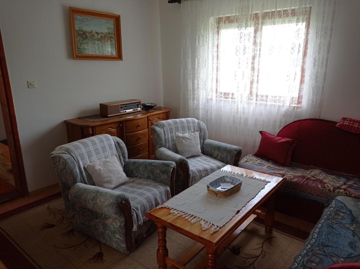 זבליאק Holiday Home Usovic מראה חיצוני תמונה