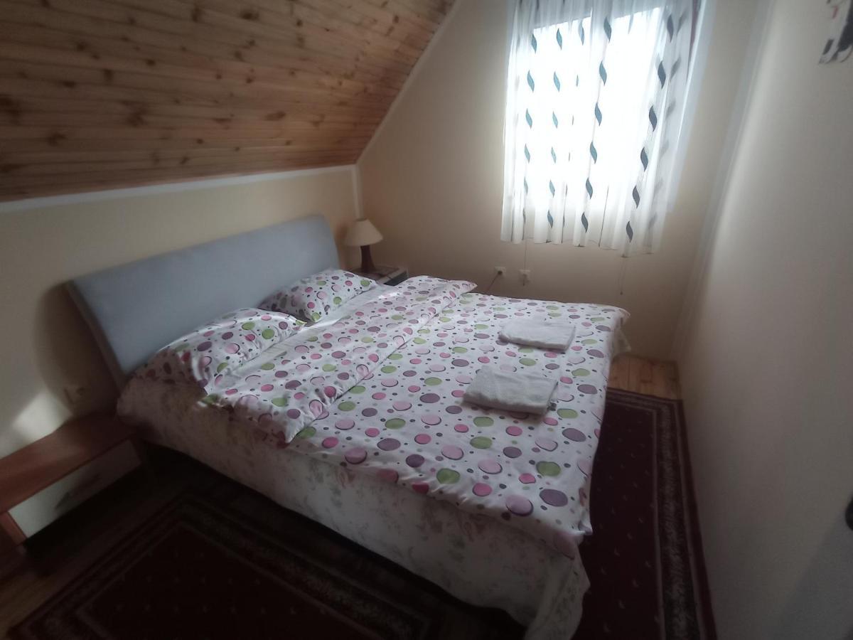 זבליאק Holiday Home Usovic מראה חיצוני תמונה