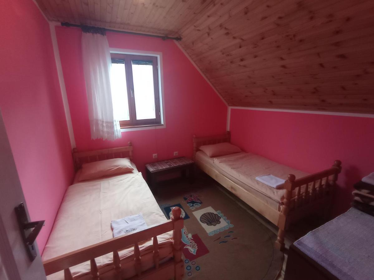 זבליאק Holiday Home Usovic מראה חיצוני תמונה